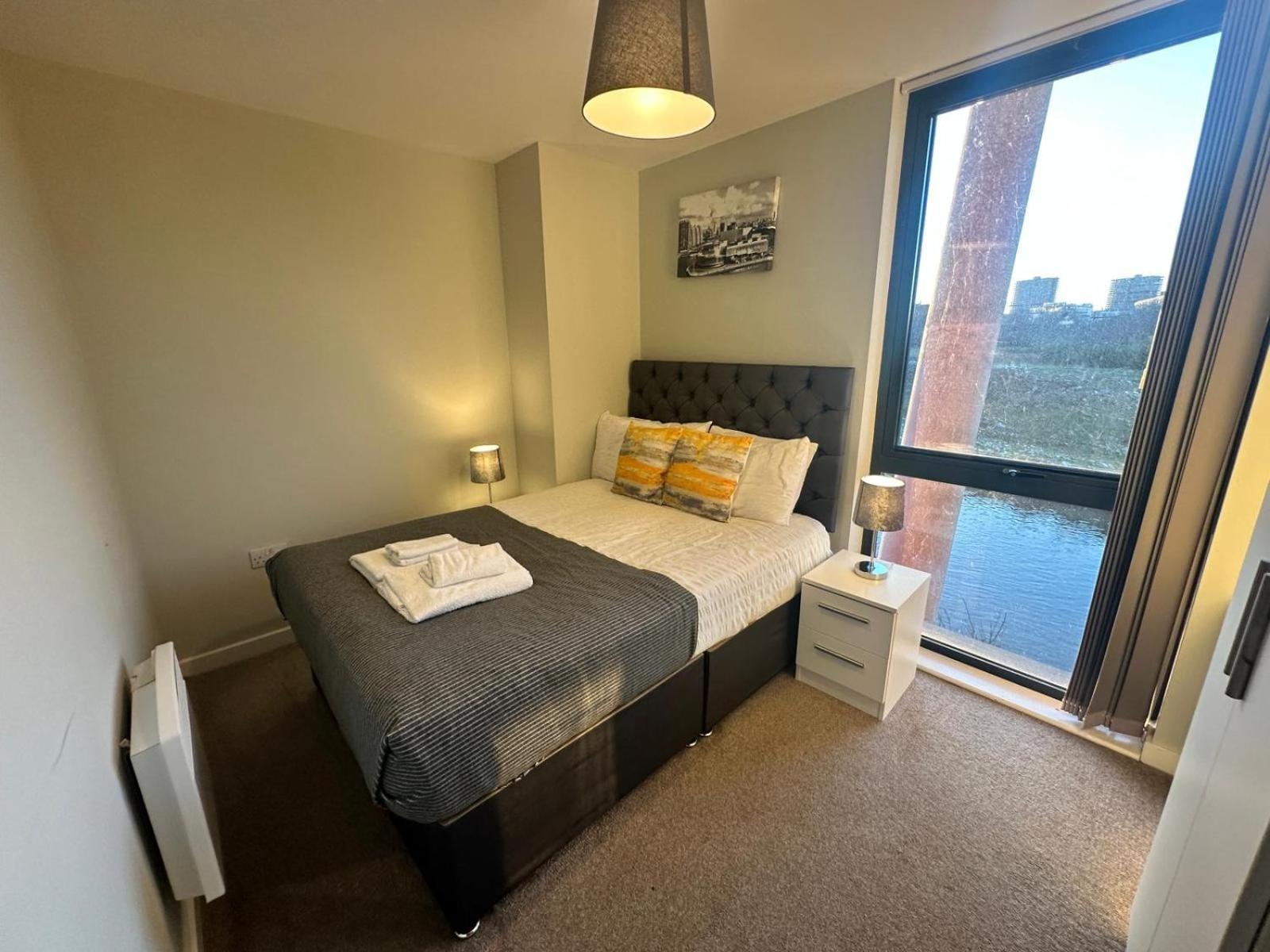 Adelphi Wharf Apartments By Beehosting Manchester Exterior foto